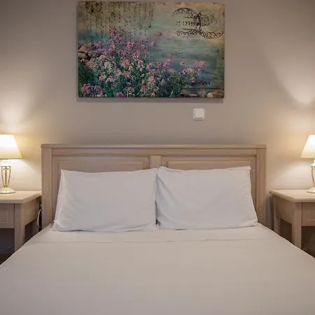 Aloni & Apartament