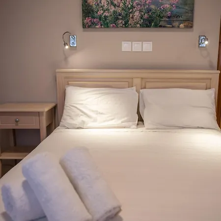 Aloni & Apartament *