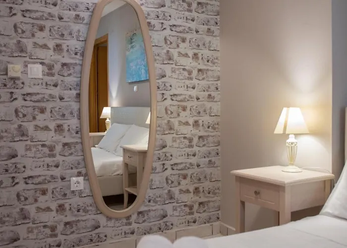 דירה Aloni & Athánion