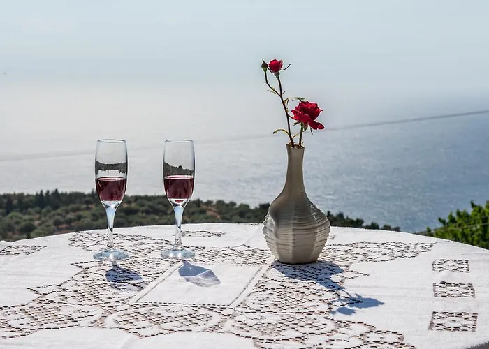 Aloni & דירה Athánion