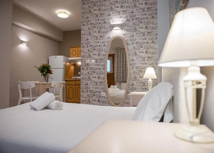 דירה Aloni & Athánion