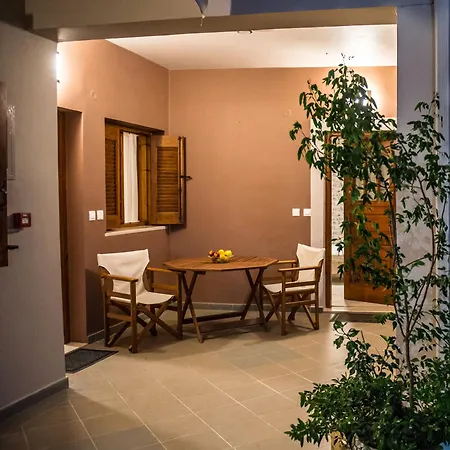 Apartman Aloni & *